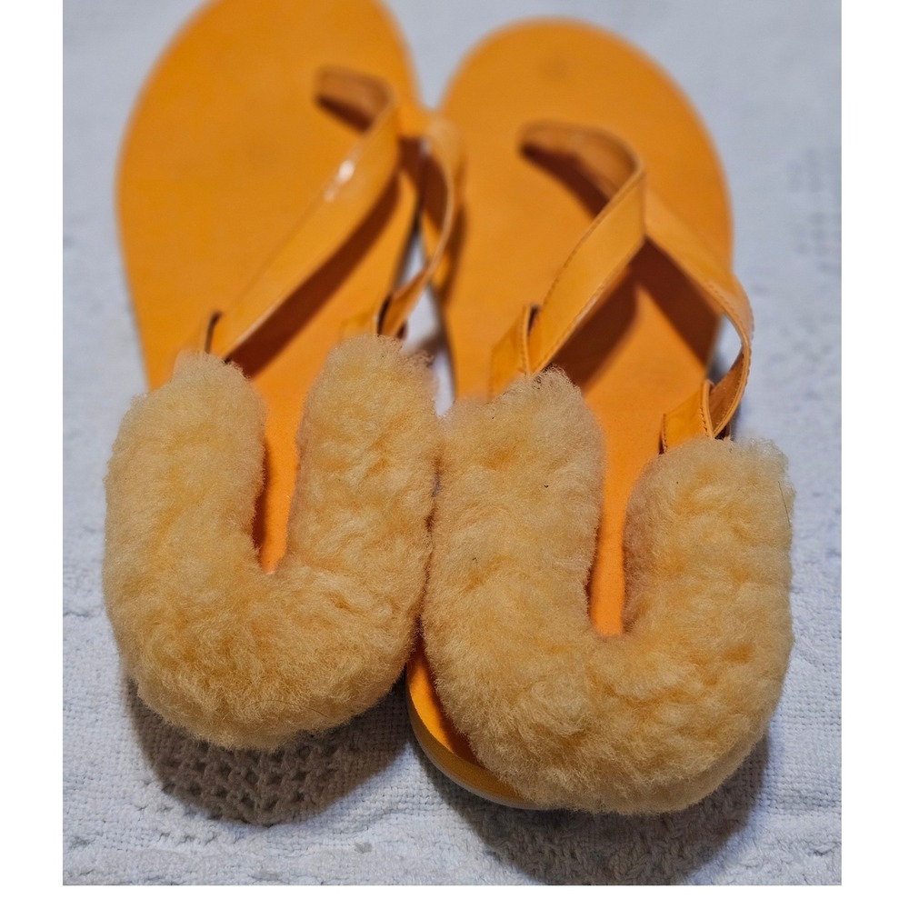 UGG Fluff Flip Flop III Orange Patent Leather Sheepskin Sandals 1090387 Women 11